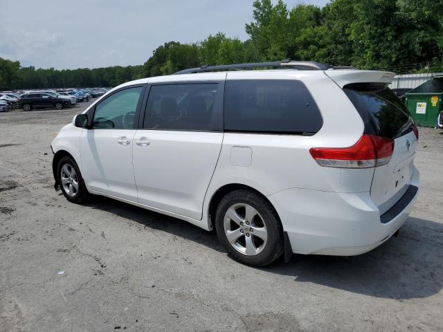 Photo 1 VIN: 5TDKK3DC3ES479785 - TOYOTA SIENNA LE 