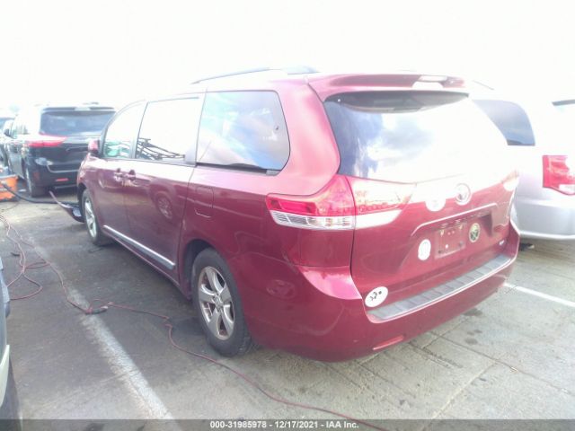 Photo 2 VIN: 5TDKK3DC3ES481147 - TOYOTA SIENNA 