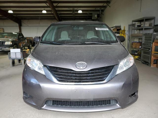 Photo 4 VIN: 5TDKK3DC3ES497722 - TOYOTA SIENNA LE 