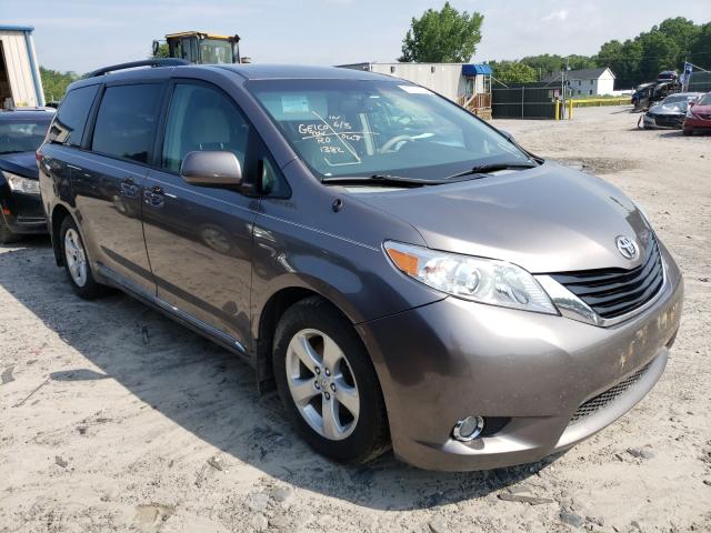 Photo 0 VIN: 5TDKK3DC3ES508007 - TOYOTA SIENNA LE 