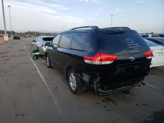 Photo 2 VIN: 5TDKK3DC3ES512008 - TOYOTA SIENNA LE 