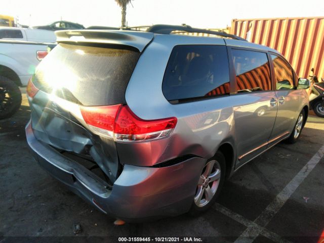 Photo 3 VIN: 5TDKK3DC3ES513157 - TOYOTA SIENNA 