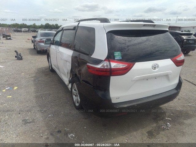 Photo 2 VIN: 5TDKK3DC3FS542577 - TOYOTA SIENNA 