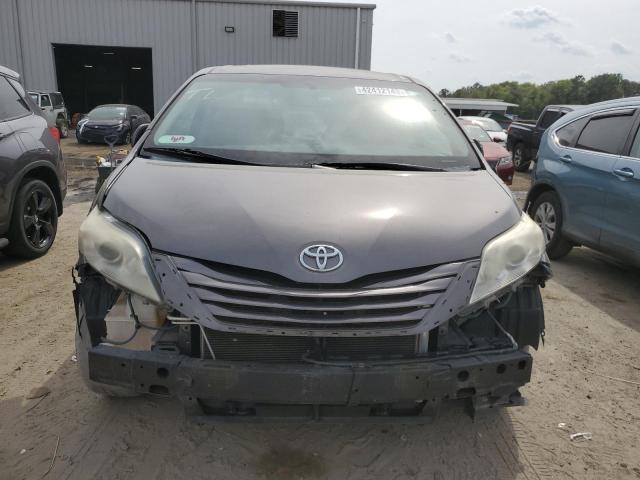 Photo 4 VIN: 5TDKK3DC3FS556494 - TOYOTA SIENNA LE 