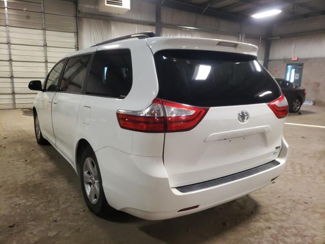 Photo 2 VIN: 5TDKK3DC3FS563901 - TOYOTA SIENNA 