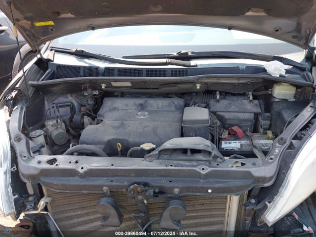 Photo 9 VIN: 5TDKK3DC3FS565938 - TOYOTA SIENNA 