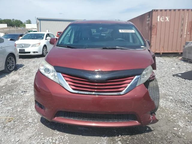 Photo 4 VIN: 5TDKK3DC3FS571190 - TOYOTA SIENNA LE 