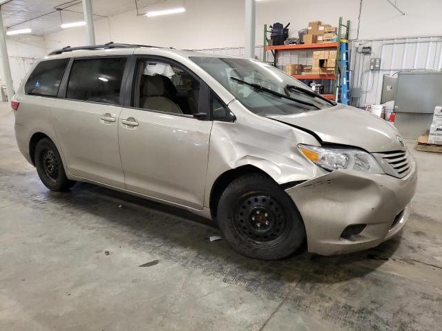 Photo 3 VIN: 5TDKK3DC3FS574056 - TOYOTA SIENNA LE 