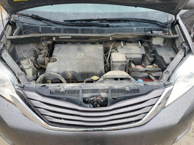 Photo 11 VIN: 5TDKK3DC3FS589415 - TOYOTA SIENNA LE 