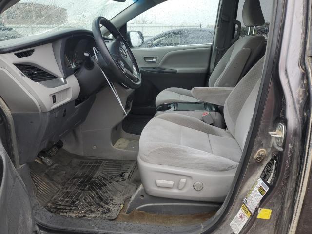 Photo 6 VIN: 5TDKK3DC3FS589415 - TOYOTA SIENNA LE 