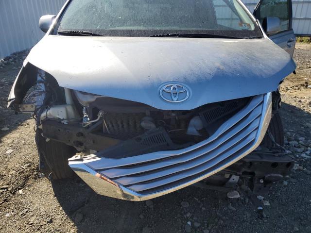 Photo 11 VIN: 5TDKK3DC3FS594677 - TOYOTA SIENNA LE 