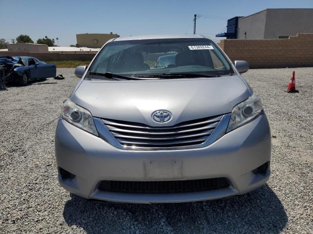 Photo 4 VIN: 5TDKK3DC3FS604916 - TOYOTA SIENNA LE 