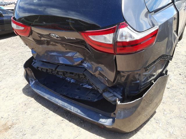 Photo 8 VIN: 5TDKK3DC3FS608934 - TOYOTA SIENNA LE 