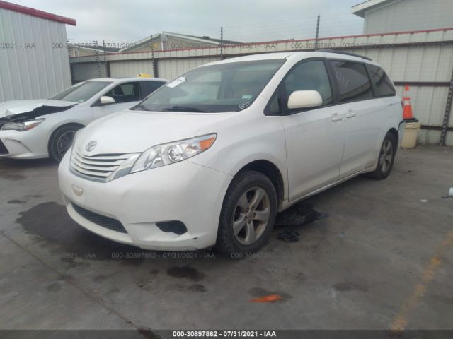 Photo 1 VIN: 5TDKK3DC3FS621943 - TOYOTA SIENNA 