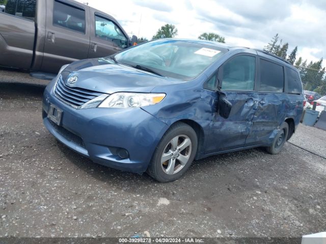 Photo 1 VIN: 5TDKK3DC3FS686548 - TOYOTA SIENNA 