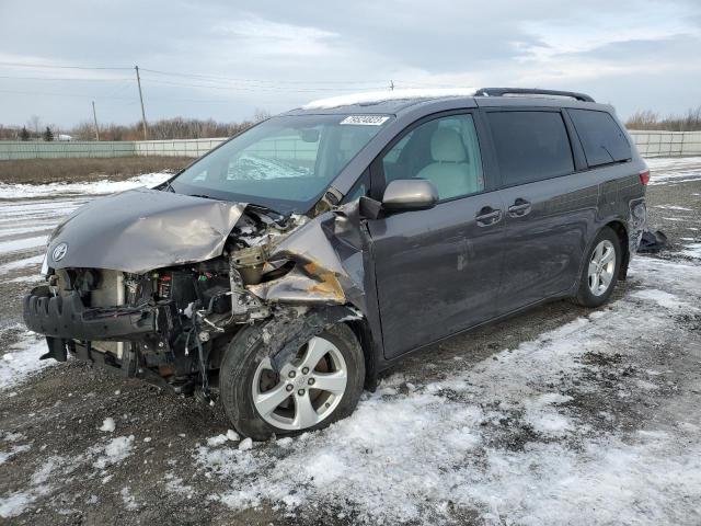 Photo 0 VIN: 5TDKK3DC3FS689143 - TOYOTA SIENNA LE 