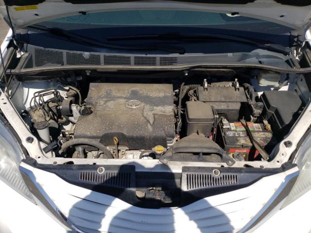 Photo 6 VIN: 5TDKK3DC3GS722529 - TOYOTA SIENNA LE 