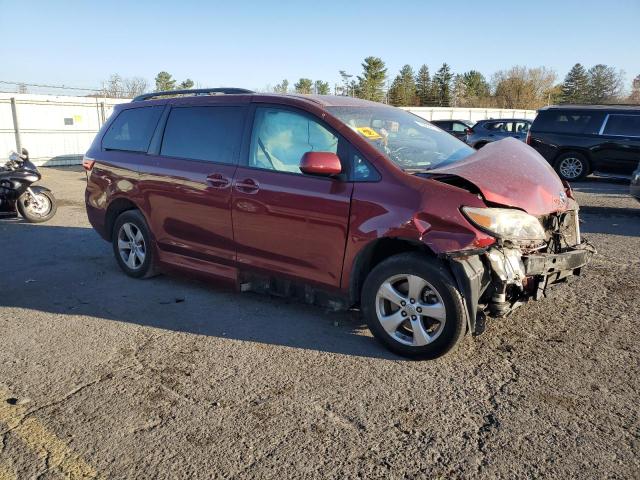 Photo 3 VIN: 5TDKK3DC3GS755823 - TOYOTA SIENNA LE 