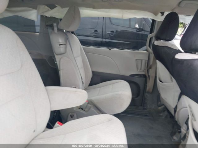 Photo 7 VIN: 5TDKK3DC3GS765607 - TOYOTA SIENNA 