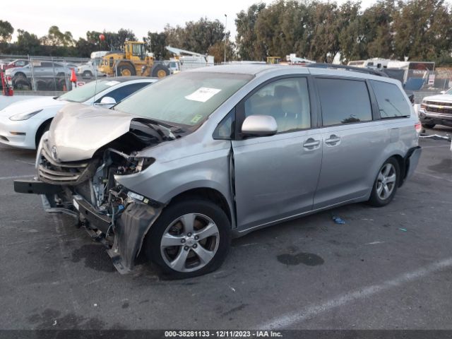 Photo 1 VIN: 5TDKK3DC4BS007686 - TOYOTA SIENNA 