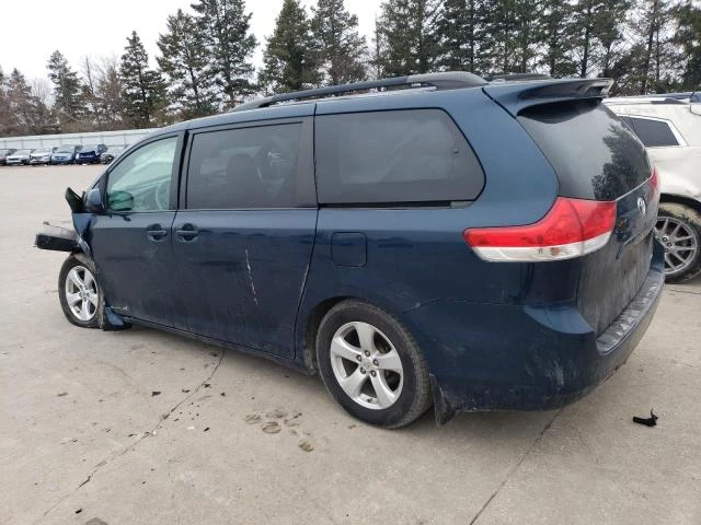 Photo 1 VIN: 5TDKK3DC4BS009213 - TOYOTA SIENNA LE 