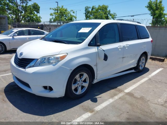 Photo 1 VIN: 5TDKK3DC4BS020714 - TOYOTA SIENNA 