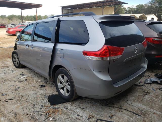 Photo 2 VIN: 5TDKK3DC4BS034810 - TOYOTA SIENNA LE 