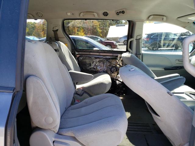 Photo 10 VIN: 5TDKK3DC4BS037089 - TOYOTA SIENNA LE 