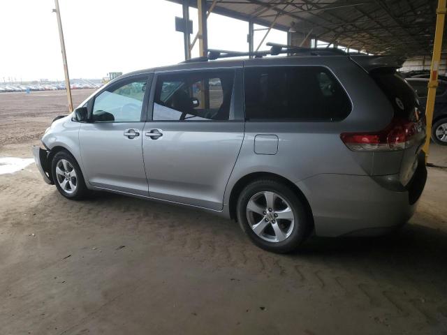 Photo 1 VIN: 5TDKK3DC4BS045936 - TOYOTA SIENNA LE 