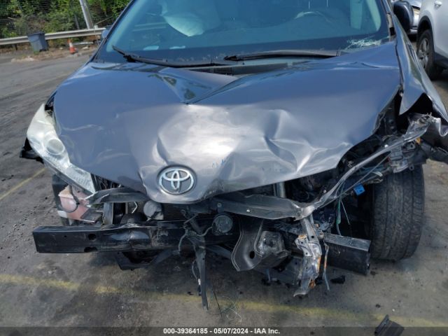 Photo 5 VIN: 5TDKK3DC4BS052255 - TOYOTA SIENNA 