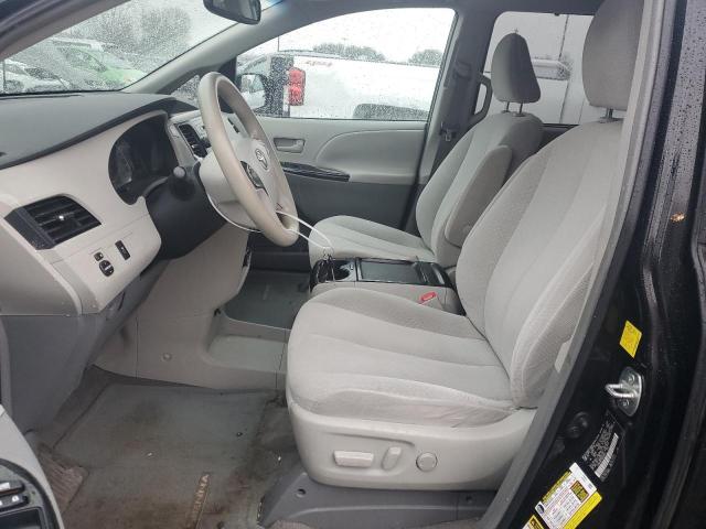 Photo 6 VIN: 5TDKK3DC4BS070027 - TOYOTA SIENNA LE 