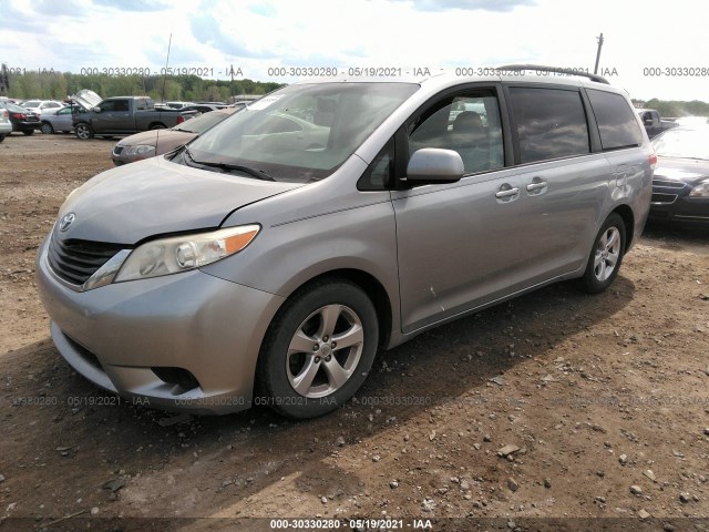 Photo 1 VIN: 5TDKK3DC4BS074207 - TOYOTA SIENNA 