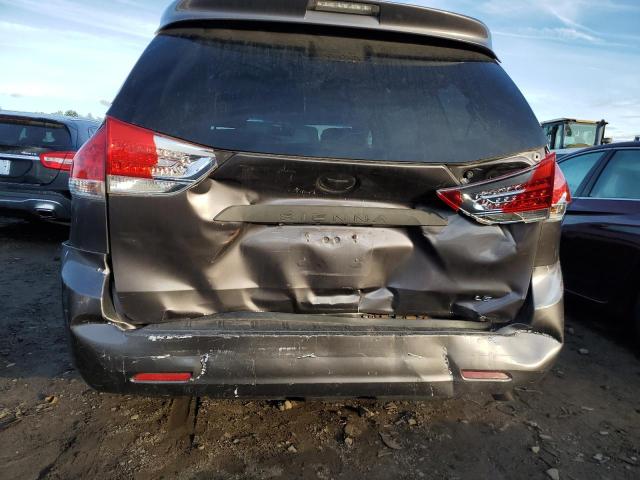 Photo 5 VIN: 5TDKK3DC4BS085174 - TOYOTA SIENNA LE 