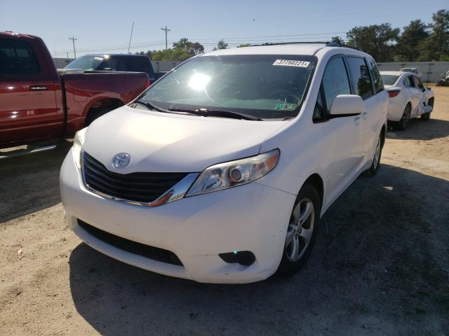 Photo 1 VIN: 5TDKK3DC4BS112907 - TOYOTA SIENNA LE 