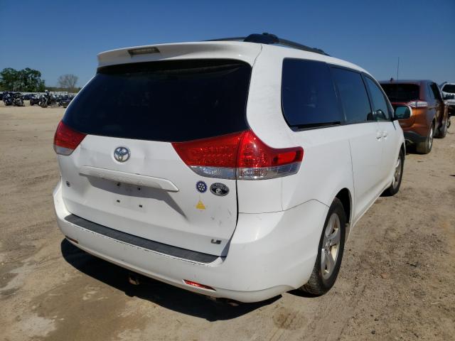 Photo 3 VIN: 5TDKK3DC4BS112907 - TOYOTA SIENNA LE 