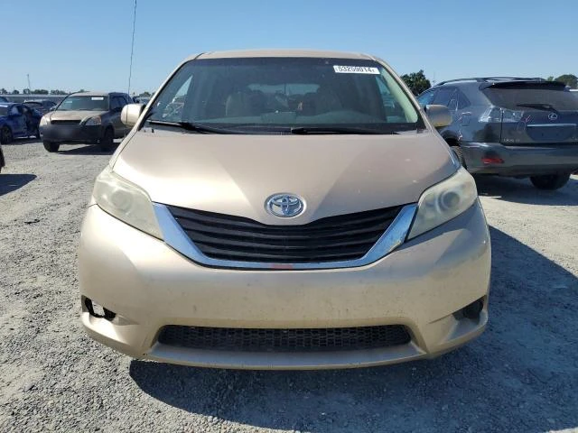 Photo 4 VIN: 5TDKK3DC4BS142733 - TOYOTA SIENNA LE 