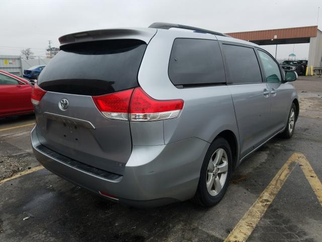 Photo 3 VIN: 5TDKK3DC4BS145325 - TOYOTA SIENNA LE 