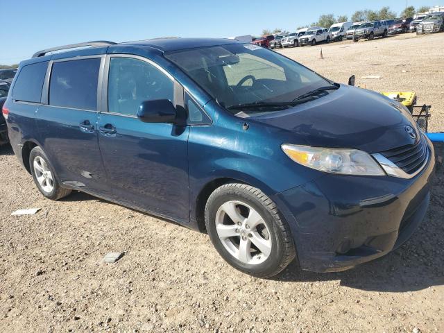 Photo 3 VIN: 5TDKK3DC4BS150301 - TOYOTA SIENNA LE 