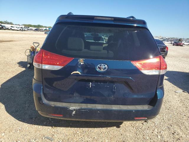 Photo 5 VIN: 5TDKK3DC4BS150301 - TOYOTA SIENNA LE 