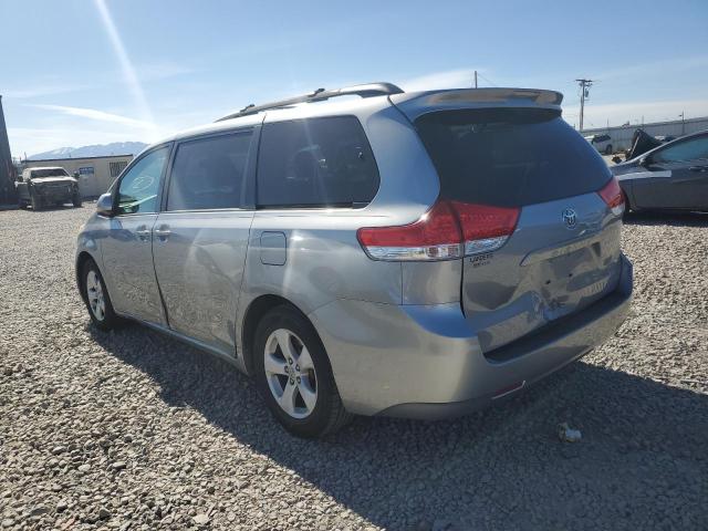 Photo 1 VIN: 5TDKK3DC4BS153652 - TOYOTA SIENNA LE 