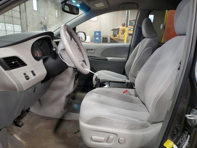 Photo 6 VIN: 5TDKK3DC4BS156518 - TOYOTA SIENNA LE 