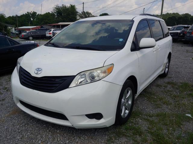 Photo 1 VIN: 5TDKK3DC4CS194414 - TOYOTA SIENNA LE 