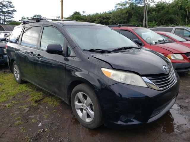 Photo 3 VIN: 5TDKK3DC4CS201796 - TOYOTA SIENNA LE 