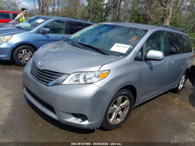 Photo 1 VIN: 5TDKK3DC4CS206707 - TOYOTA SIENNA 