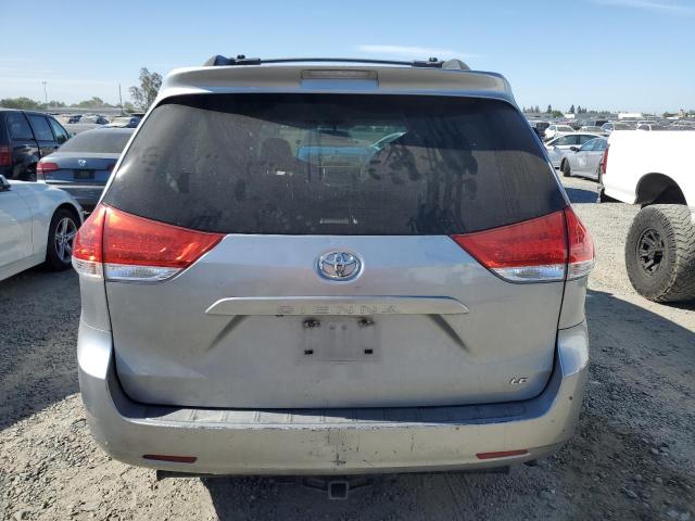 Photo 5 VIN: 5TDKK3DC4CS264686 - TOYOTA SIENNA LE 