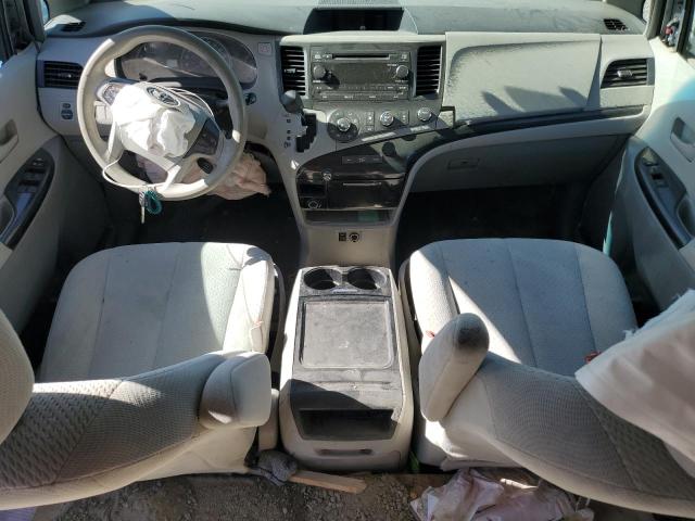 Photo 7 VIN: 5TDKK3DC4CS264686 - TOYOTA SIENNA LE 