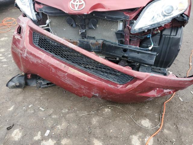 Photo 12 VIN: 5TDKK3DC4DS313595 - TOYOTA SIENNA LE 