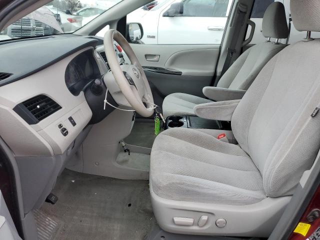 Photo 6 VIN: 5TDKK3DC4DS313595 - TOYOTA SIENNA LE 