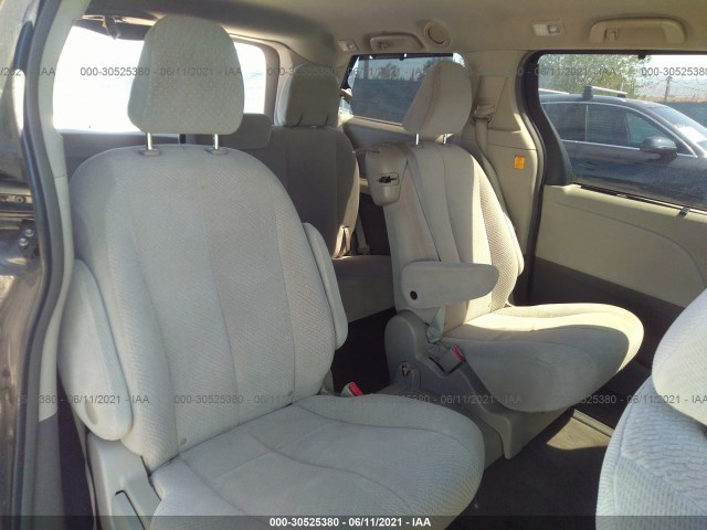 Photo 7 VIN: 5TDKK3DC4DS319204 - TOYOTA SIENNA 