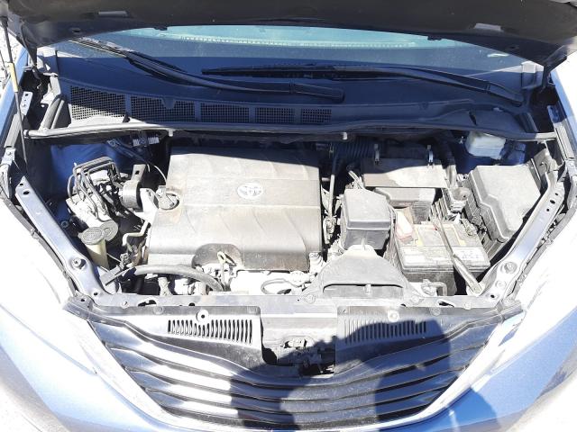 Photo 6 VIN: 5TDKK3DC4DS320594 - TOYOTA SIENNA 